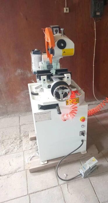 rəqəmsal aparat: Dəmir kəsən aparat yeni alinib