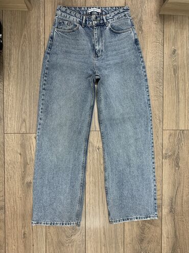 бордовые джинсы женские: Джинсы M (EU 38), L (EU 40), цвет - Голубой