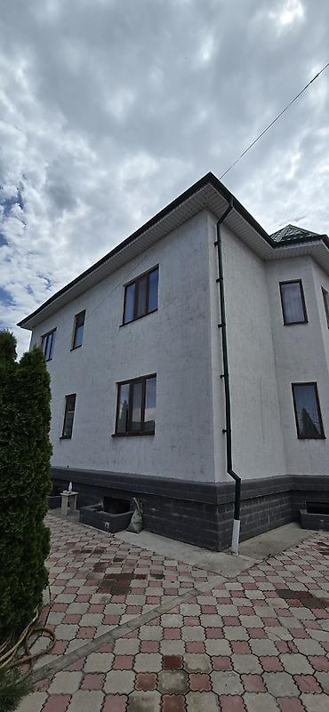 Продажа коттеджей и домов: 5 и более комнат, 350 м², 8 соток, Бишкек, Алтын-ордо ж/м Собственник — 1