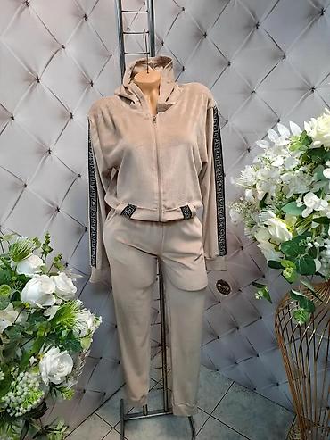 Gornji i donji deo: Velicine M/L,XL/XXLŽenski komplet trenerke sa kapuljačom – meki velur — 4