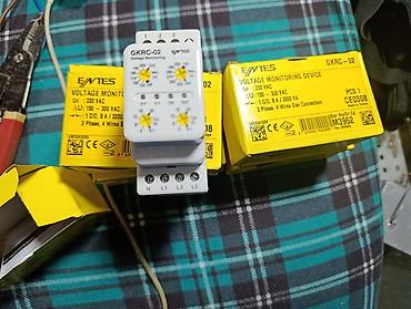 qara un: Elektrib avadanlıqları paketi 1) E.MTES GKRC-02 gərginlik nəzarət — 1