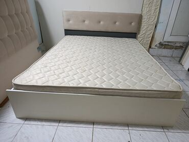 деталировка мебели: İşlənmiş, İkinəfərlik çarpayı, Bazasız, Matras ilə, Siyirməsiz