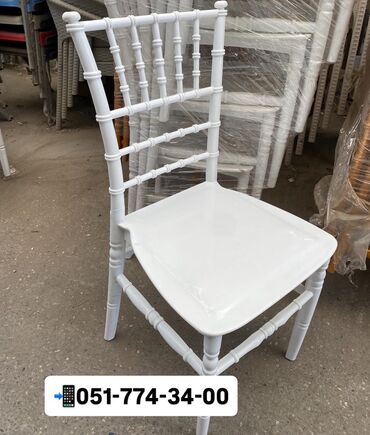 Sifarişlə restoran stulları: Ağ rəngli, zərif dizaynlı banket/ziyafət stulları. Xüsusiyyətlər: - — 3