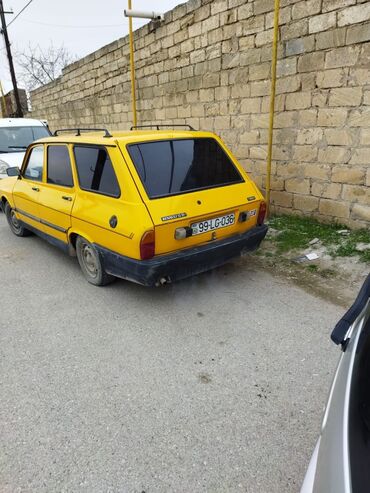 renault dacia logan: Renault Traffic: 1.2 l | 1999 il | 250000 km