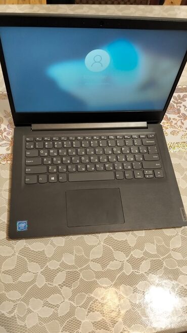 Lenovo: İşlənmiş Lenovo 13.5 ", Intel Core i3, 256 GB, Ünvandan götürmə — 11