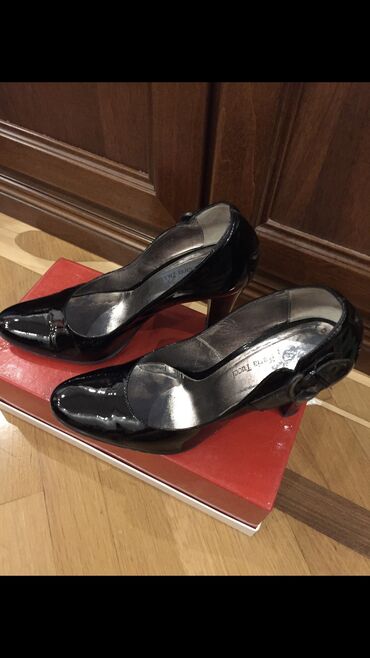 Tuflilər: Tuflilər, Ölçü: 35.5, Yeni — 11