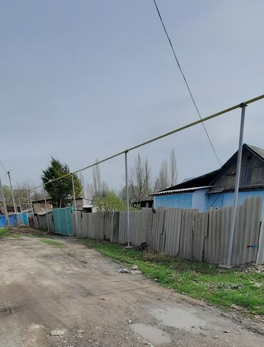 Продажа домов: Дом, 56 м², 2 комнаты, Агентство недвижимости, Старый ремонт