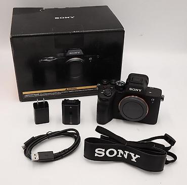сенсер: Продаю камеру Почти новая Sony Alpha a7 IV (ILCE‑7M4) — только — 1