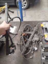 Sbor motorlar və silindr başlıqları: BMW M54B25, 2.5 l, Benzin, 2006 il, İşlənmiş — 6