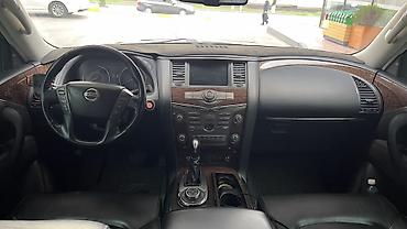 y62: Nissan Patrol: 2012 г., 5.6 л, Автомат, Бензин, Внедорожник — 8