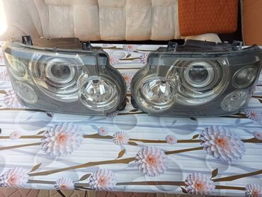 Audi: Range Rover Vogue 2009 üçün qabaq sol və sağ fara satılır. Qiymət cüt