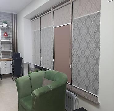 Жалюзи и рольшторы: Рулонные шторы «День/Ночь» и классические роллеты для окон - — 17