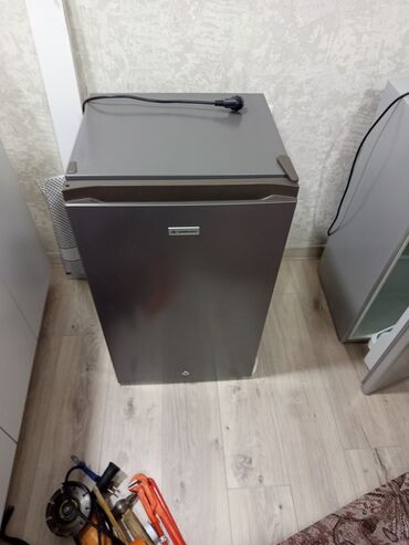 купить бу холодильник в бишкеке: Холодильник Минихолодильник at lalafo.kg купить бу холодильник в бишкеке: Холодильник Минихолодильник