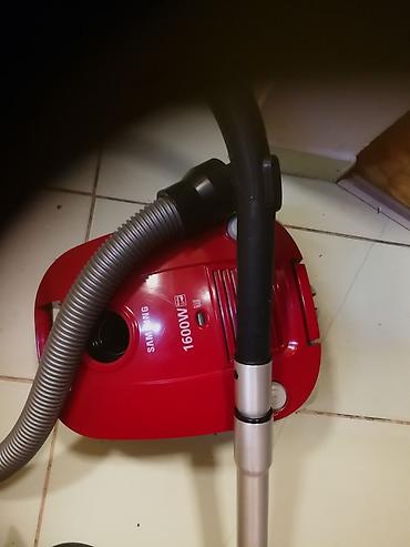 rund aparat: Usisivač Samsung 1600w sa platnenom kesom. Ispravan provereno i dobro — 5