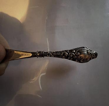 Ножи: Gümüş qulplu rajok, 1900 illərə aid, made in England — 2