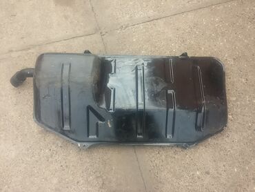 Auto delovi: Rezervoar Lada 21214i Niva 1.7i br.2. Polovno, ocuvano. Skinuto sa — 8