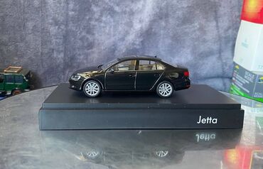 Avtomobil modelləri: 2015 il, 1:43, Dəmir, Ödənişli çatdırılma — 10