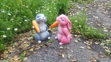 статуэтки в сад: Садовой кролик: 27см высоту, 17см в ширину
