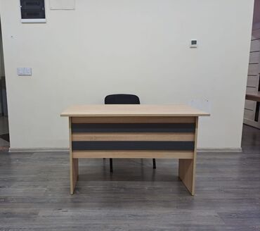 купить компьютерное кресло в баку: Новый, Для сотрудника, Квадратный стол