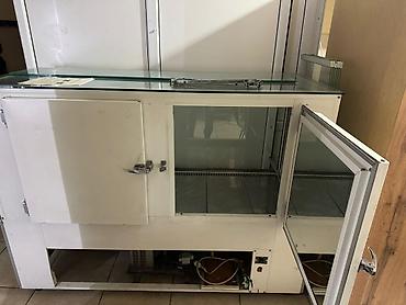 Soyuducu avadanlığı: *SEVA XİRDALAN* ŞİRNİYYAT Üçün vitrin soyuducu satilir. Ölçü 180sm — 1