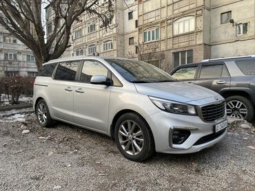 Kia: Kia Carnival: 2018 г., 2.2 л, Автомат, Дизель, Минивэн