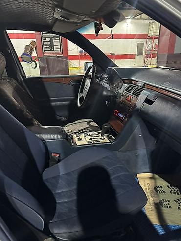 mashina mers: Mercedes-Benz E-Class: 1999 г., 3.2 л, Автомат, Газ, Универсал — 7