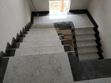 Укладка плитки: Подготовка стен для грунтовки, Резка плитки, Гидроизоляционные работы | Керамическая плитка, Мозаичная плитка, Керамогранитая плитка | Вертикальная укладка, Диагональная укладка, Горизонтальная укладка Больше 6 лет опыта — 8