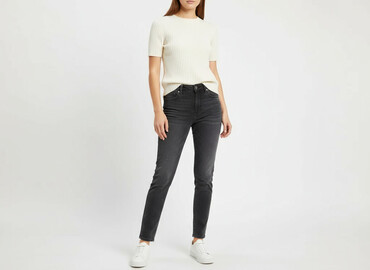 bershka spodnie brazowe: Bershka, Jeansy damskie, rozmiar XS