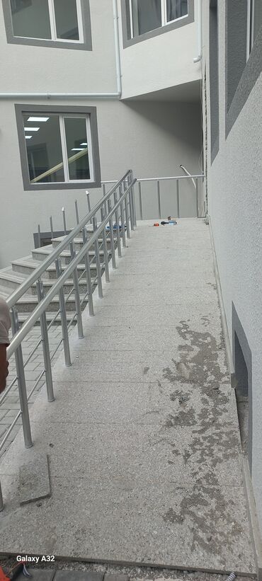 Pilləkən məhəccərləri: Yeni Pilləkən məhəccəri, Alüminium, Pulsuz çatdırılma — 30