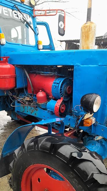 Traktorlar: Traktor “Veteran” – mavi/qırmızı rəng sxemi ilə tam komplekt qabaq — 3