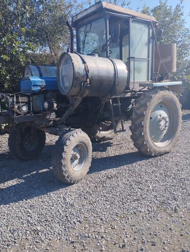 traktor motoru: T28 ovexe radnoy traktordu karofka difer açılmayıb həmçinin mator