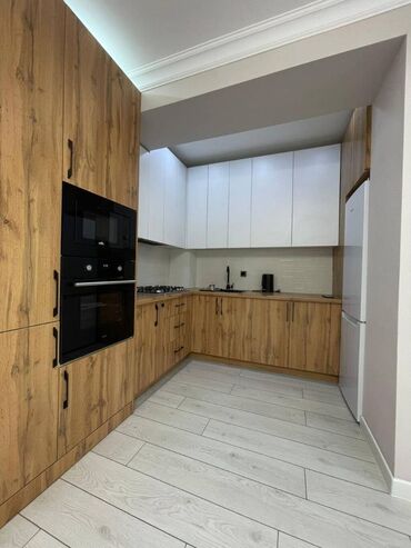 переоформление: 2 комнаты, 57 м², Элитка, 14 этаж, Евроремонт