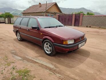 фольксваген пассат 3: Volkswagen Passat: 1993 г., 1.8 л, Механика, Бензин, Универсал