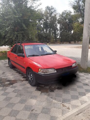 Mazda: Mazda 323: 1993 г., 1.3 л, Механика, Бензин, Седан