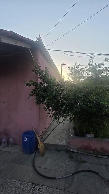 Həyət evləri və villaların satışı: 3 otaqlı, 100 kv. m, Orta təmir — 3
