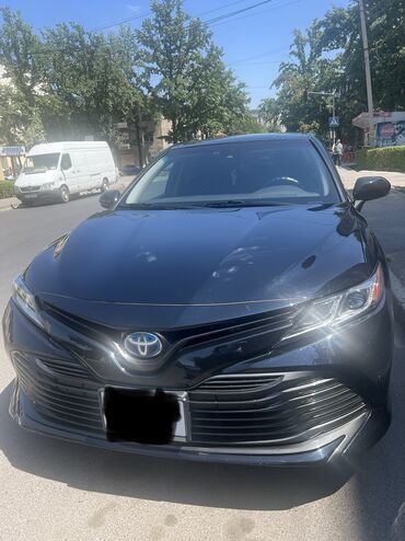 Toyota: Toyota Camry: 2.5 л | 2018 г. | Седан