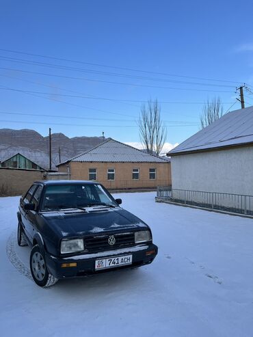 Volkswagen: Volkswagen Jetta: 1991 г., 1.6 л, Механика, Бензин, Седан