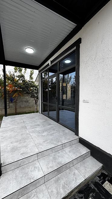 гаражи бишкек: 4 комнаты, 100 м², 3 соток, Новопавловка, Собственник — 3