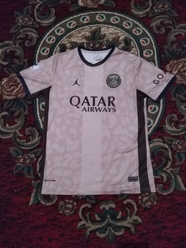 futbol ayaqqabilari qiymeti: 2023/24 Psg deplasman forma👕 Size(ölçü):Xl🥋 Price(qiymet):20💰(₼)