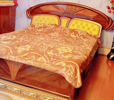 püstə ağacı satılır: İşlənmiş, İkinəfərlik çarpayı, Bazasız, Matras ilə, Siyirməli, Malayziya — 2