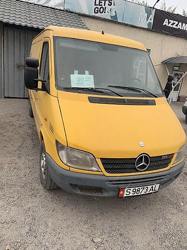 Mercedes-Benz Спринтер: 2004 г., 2.2 л, Механика, Дизель, Фургон