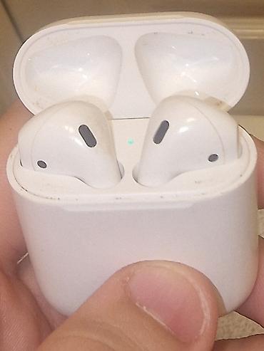 nausnik bluetooth: İşlənmiş Simsiz (Bluetooth) Qulaqcıqlar, Apple, rəng - Ağ — 1