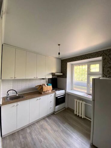 сдается 2 комнатная квартира город ош: 3 комнаты, 58 м², 104 серия, 2 этаж, Евроремонт