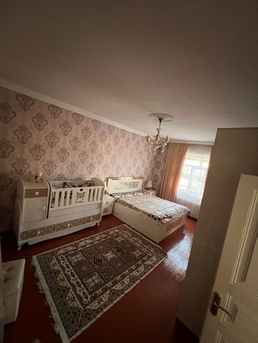 Həyət evləri və villaların satışı: 8 otaq, 400 kv. m, Kredit yoxdur, Orta təmir — 16