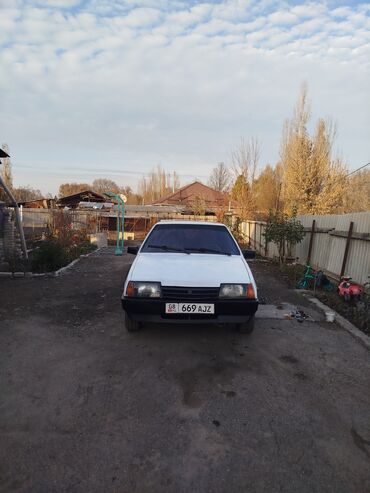 ВАЗ (ЛАДА): ВАЗ (ЛАДА) 2109: 1987 г., Хэтчбэк — 2