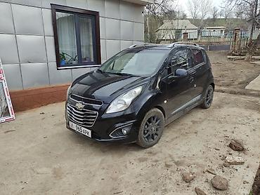 Chevrolet: Chevrolet Spark: 2015 г., 1 л, Автомат, Бензин, Хэтчбэк — 3