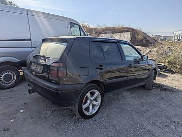 bud e9: Volkswagen Golf: 1995 г., 1.8 л, Механика, Бензин, Хэтчбэк — 8