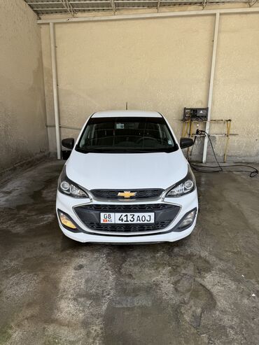 самая дорогая машина в кыргызстане: Chevrolet Spark: 2019 г., 0.1 л, Автомат, Бензин, Хэтчбэк