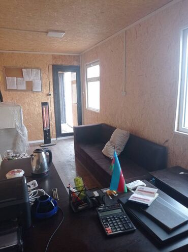 Anbar və emalatxanalar: Masazırda 45 sotda yerləşən Anbar icarəyə verilir.Tək anbarın öz — 14