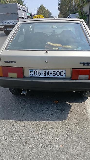 avto mubadiləsi: AZ dövlət nömrə nişanı: 05-BA-500 - Seriya: BA - Rəqəmlər: 500 - — 2